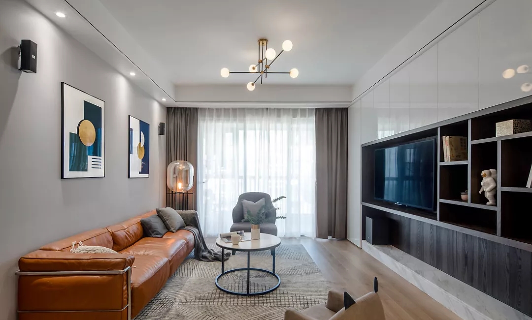 130㎡現(xiàn)代主義風(fēng)格，遠(yuǎn)離喧囂融入質(zhì)感生活